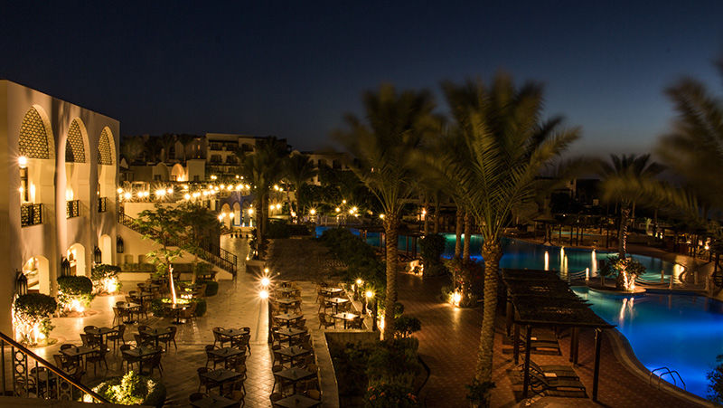Jaz Belvedere Resort Sarm es-Sejk Kültér fotó The resort at night