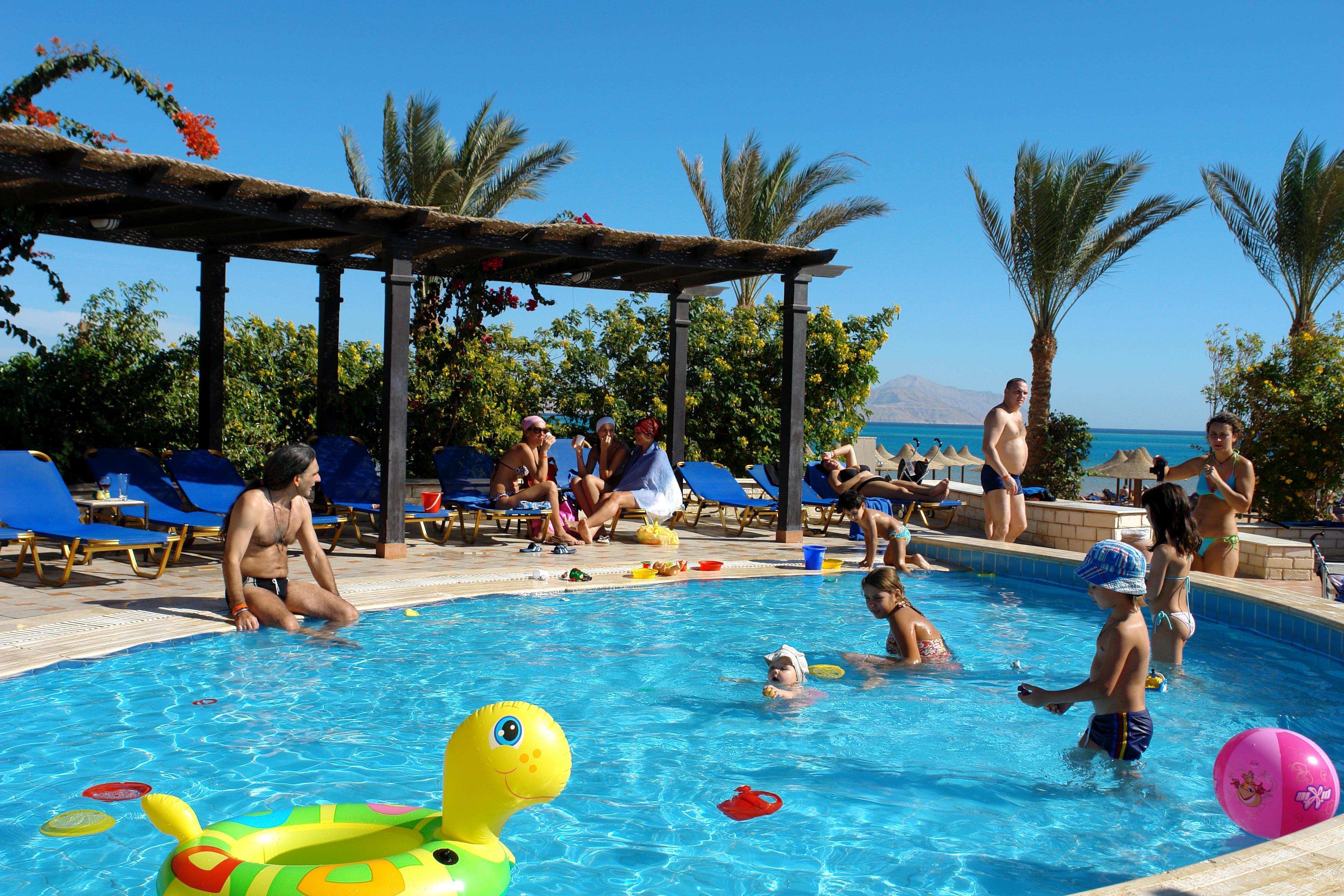 Jaz Belvedere Resort Sarm es-Sejk Kültér fotó A swimming pool