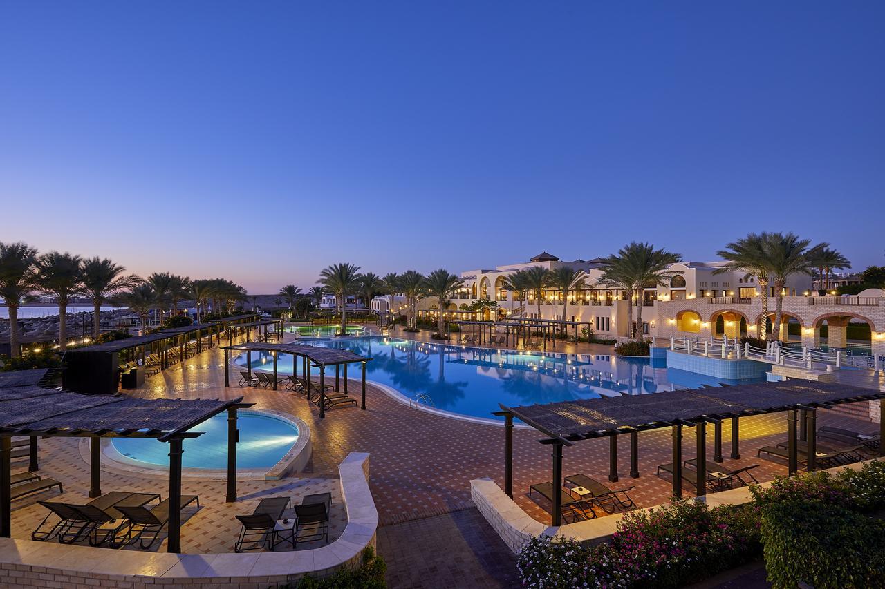 Jaz Belvedere Resort Sarm es-Sejk Kültér fotó Hilton Sharm El Sheikh Resort