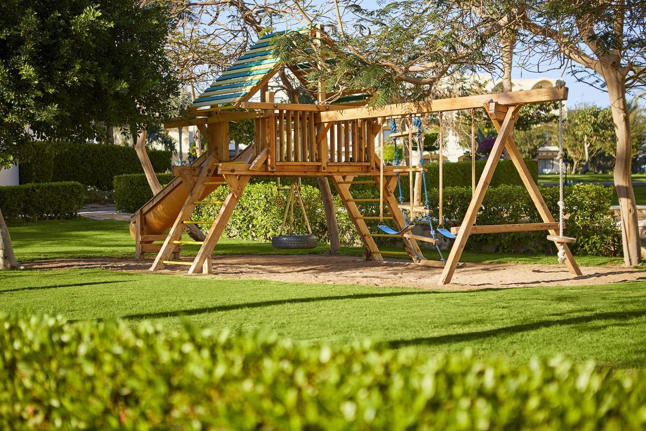 Jaz Belvedere Resort Sarm es-Sejk Kültér fotó Playground at the school